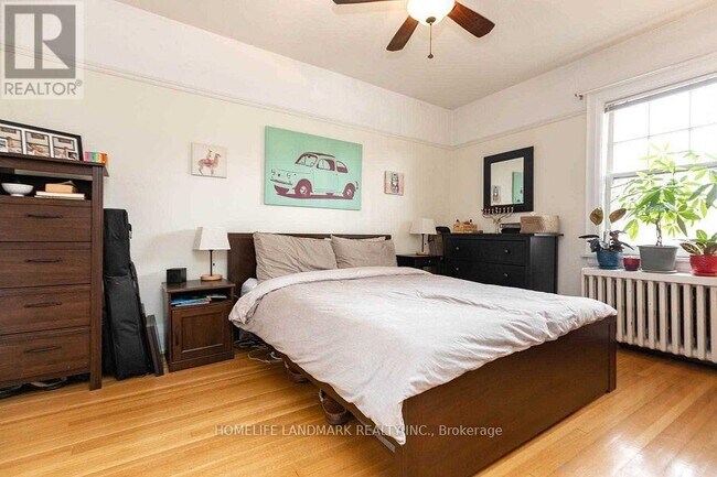 Photo du bâtiment - 969 Avenue Rd