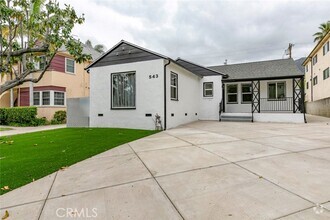 Building Photo - 543 Glenwood Rd