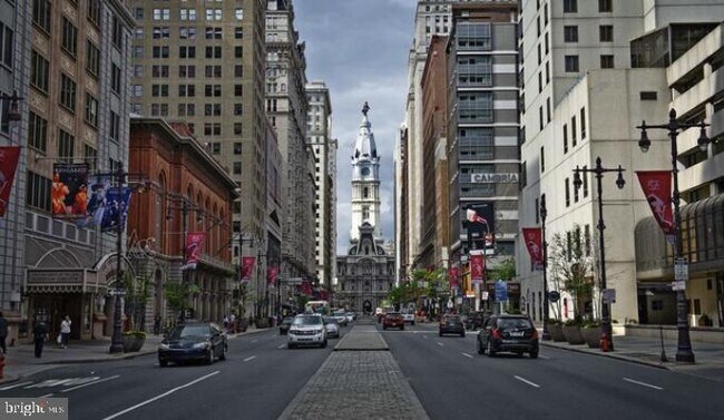 Foto del edificio - 779 S Broad St