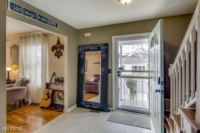 Foto del edificio - 3 br, 2.5 bath House - 909 Jackson St