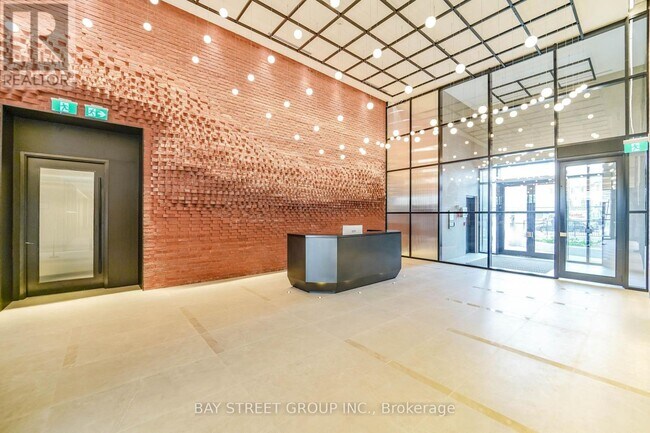 Building Photo - 3200-3200 William Coltson Ave