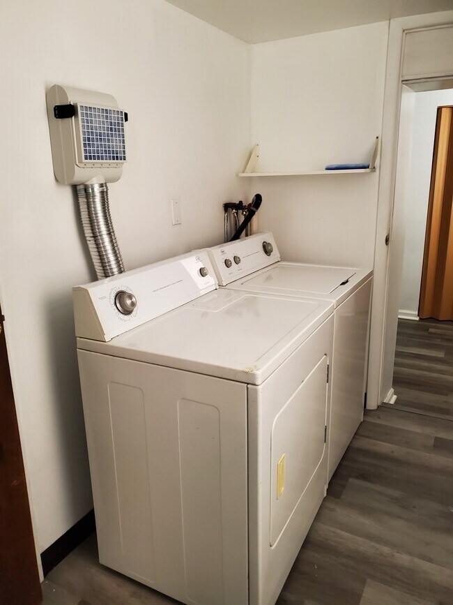 Laundry in apt - 2314 S 11th St