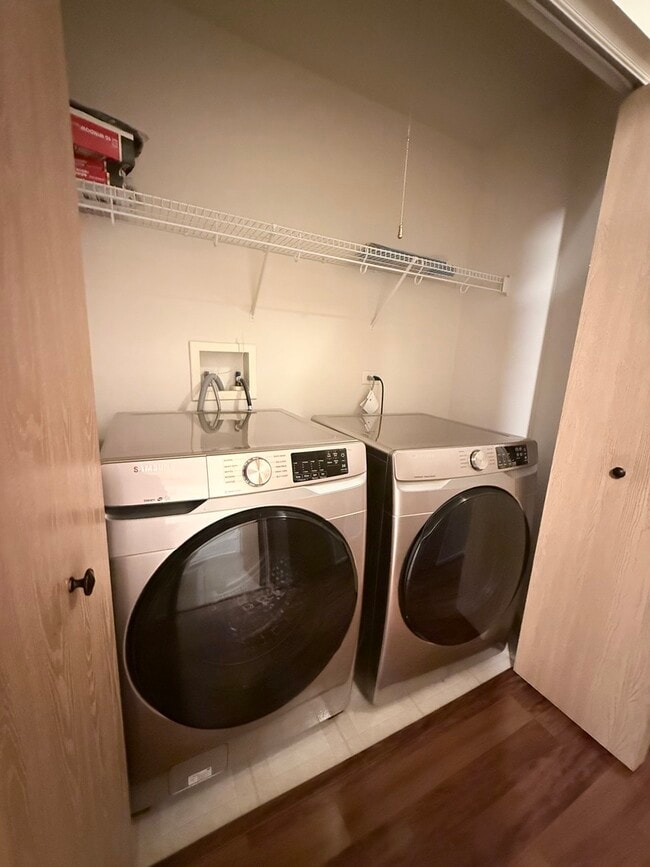 Foto del edificio - 412 Clifton Ln