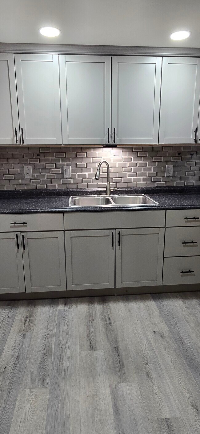 Cocina - 27035 Oakmead Dr