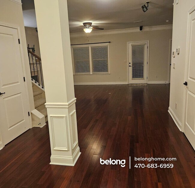 Building Photo - 365 Lockwood Pl