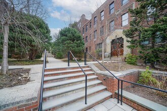 Building Photo - 311 Tappan St