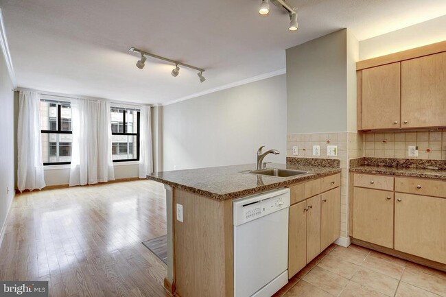 Foto del edificio - 631 D St SW