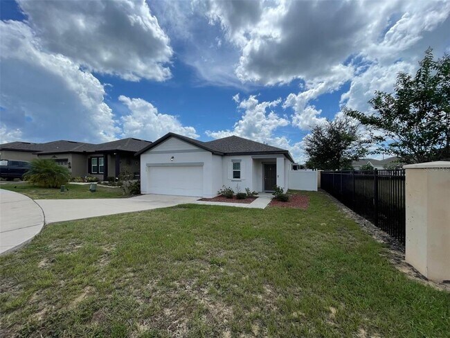 Foto del edificio - 865 Orchid Grove Blvd