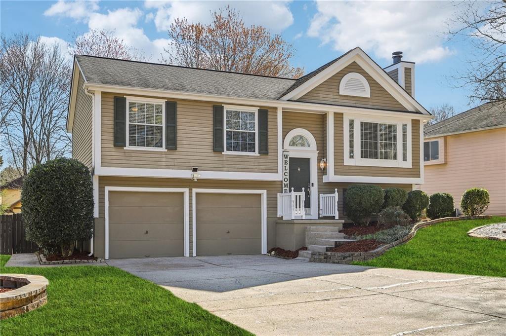 Primary Photo - 10475 Willow Meadow Cir