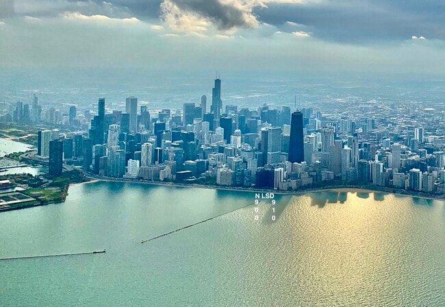 Building Photo - 900 N Lake Shore Dr
