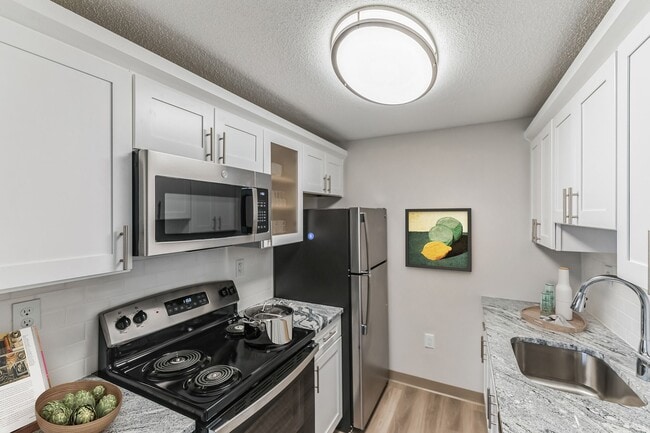 Building Photo - Eagle Rock Apartments at Enfield