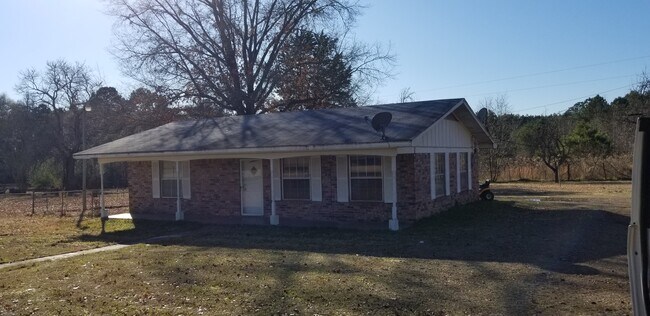 Building Photo - 89 James Ln