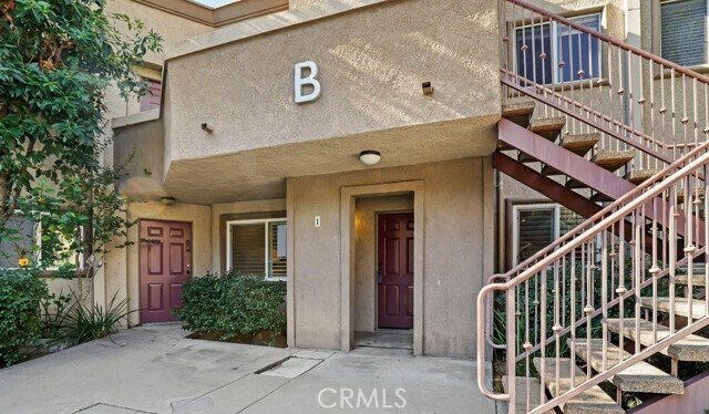 Primary Photo - 800 Grand Ave