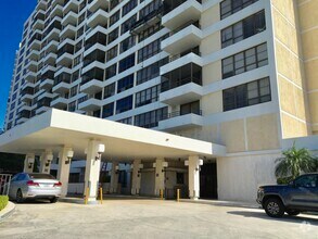 Building Photo - 600 Three Islands Boulevard
