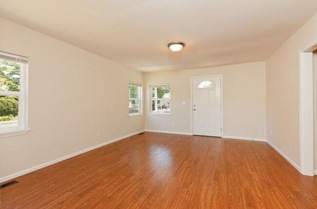 Foto del edificio - SE Mt Scott - Arleta 2Bd + 1Ba House - Lar...