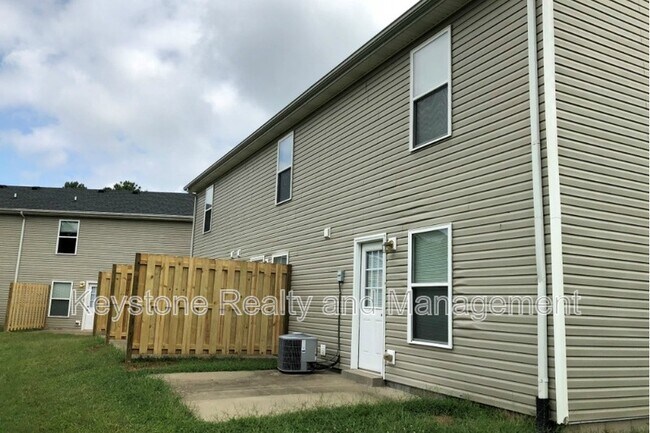 Foto del edificio - 512-2B Peachers Ridge Road