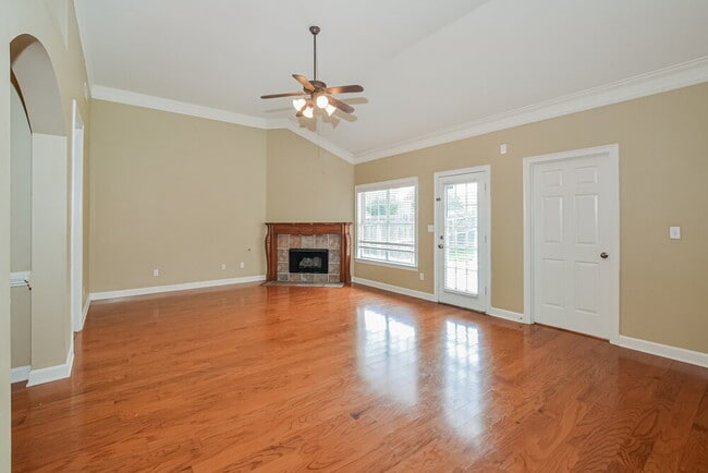 Building Photo - 2722 Nelle Ln