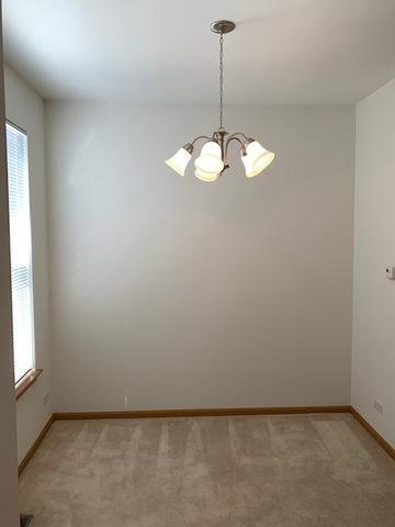 Building Photo - 2 bedroom in DeKalb IL 60115