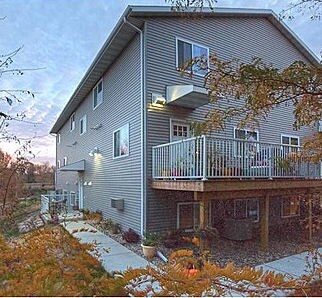 Primary Photo - 96 Valley Ln
