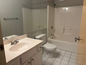 Building Photo - Bridgeview Apartments