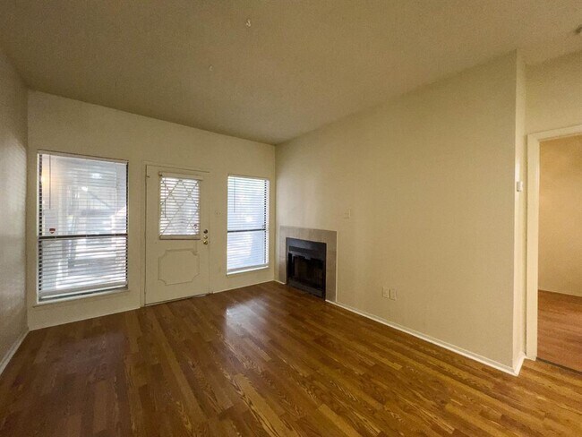 Foto del edificio - 806 W 24th St