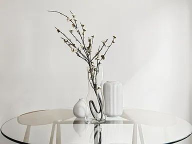 Foto del edificio - Oversized one-bedroom apartment within walking distance of historic churches, courthouses, Trader...