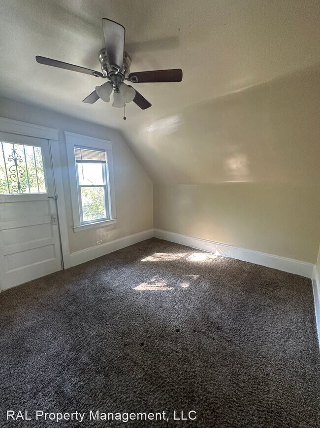 Building Photo - 3 br, 1 bath House - 13210 FERRIS
