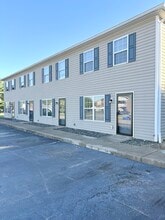 Building Photo - 110 Bright St