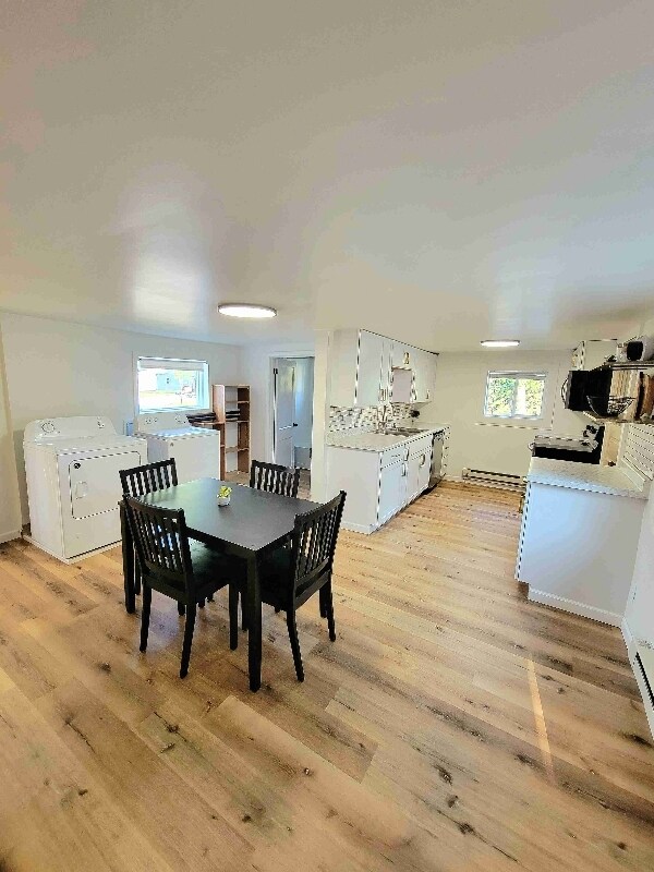 Foto principal - 232 1st Ave N
