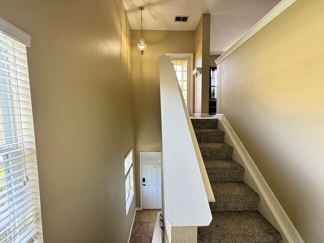 Building Photo - Resort Style Community Corner Unit Available NOW!!