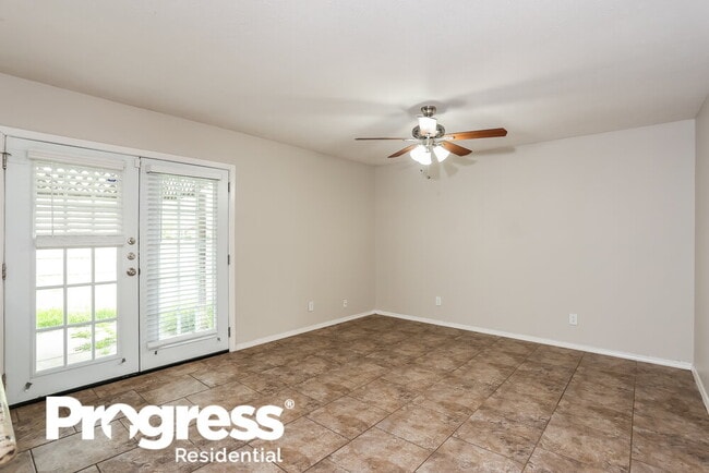 Foto del edificio - 616 Prairie Ln