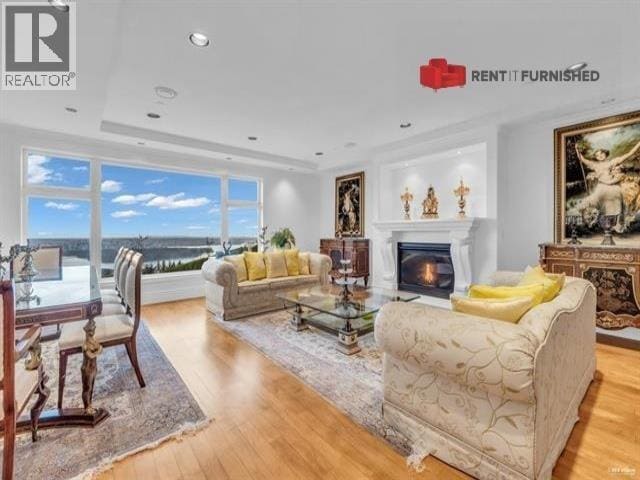 Building Photo - 1525 Errigal Pl