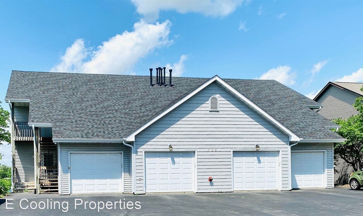 Primary Photo - 2 br, 1 bath Apartment - 7250 N Alpine Rd