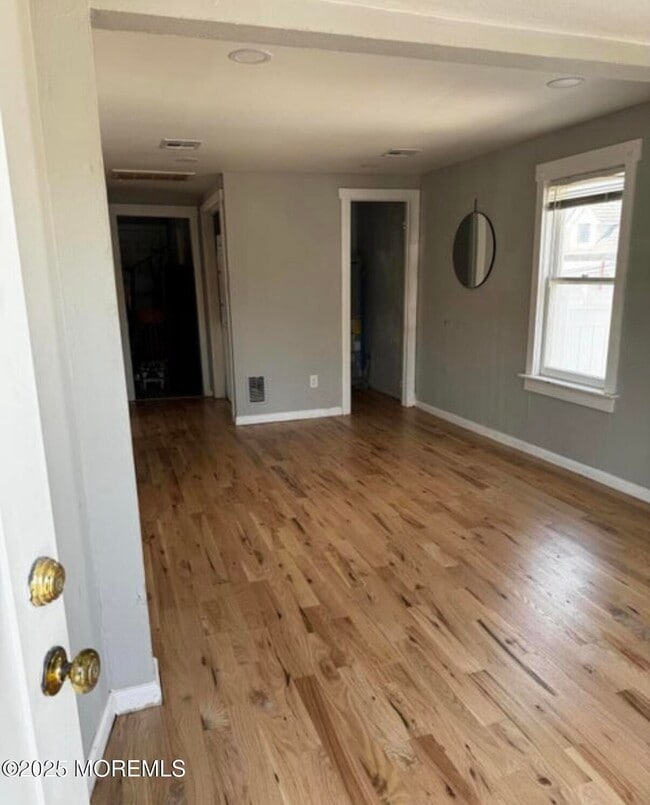 Building Photo - 37 Lafayette Ave