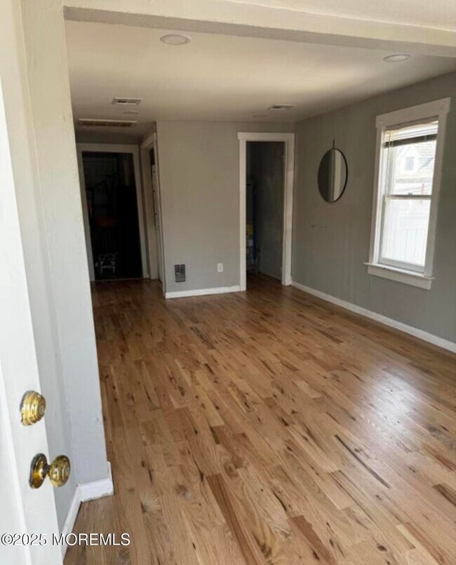 Foto del edificio - 37 Lafayette Ave