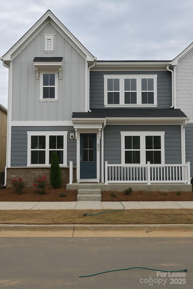 Building Photo - 5845 Wentwood Ct