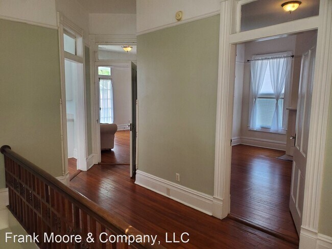 Building Photo - 2 br, 2 bath House - 2402 Lincoln Street