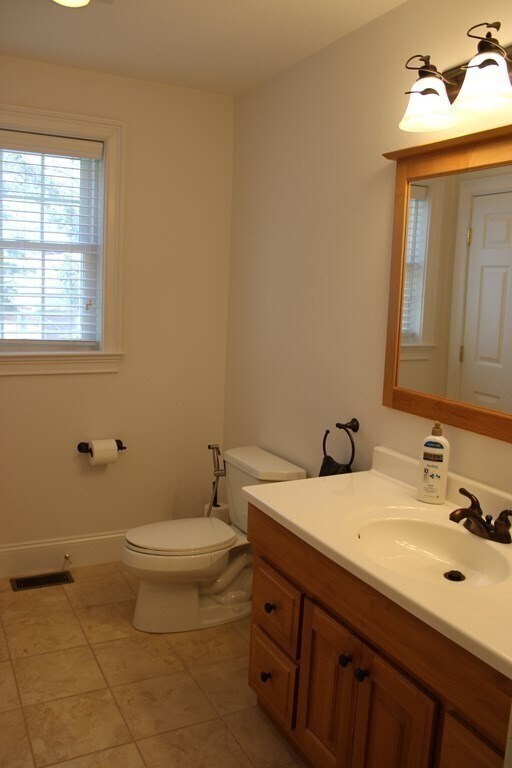Building Photo - 1 Fellswood Cir