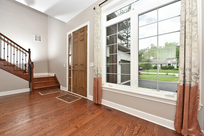 Foto del edificio - 1327 Greenwood Ave