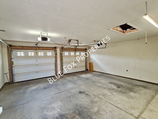 Building Photo - 5440 W Placita De Ln