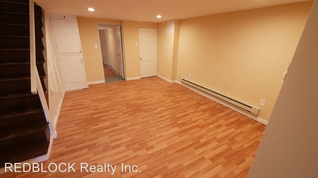 Building Photo - 1 br, 1.5 bath Apartment - 6326 N 18th Street