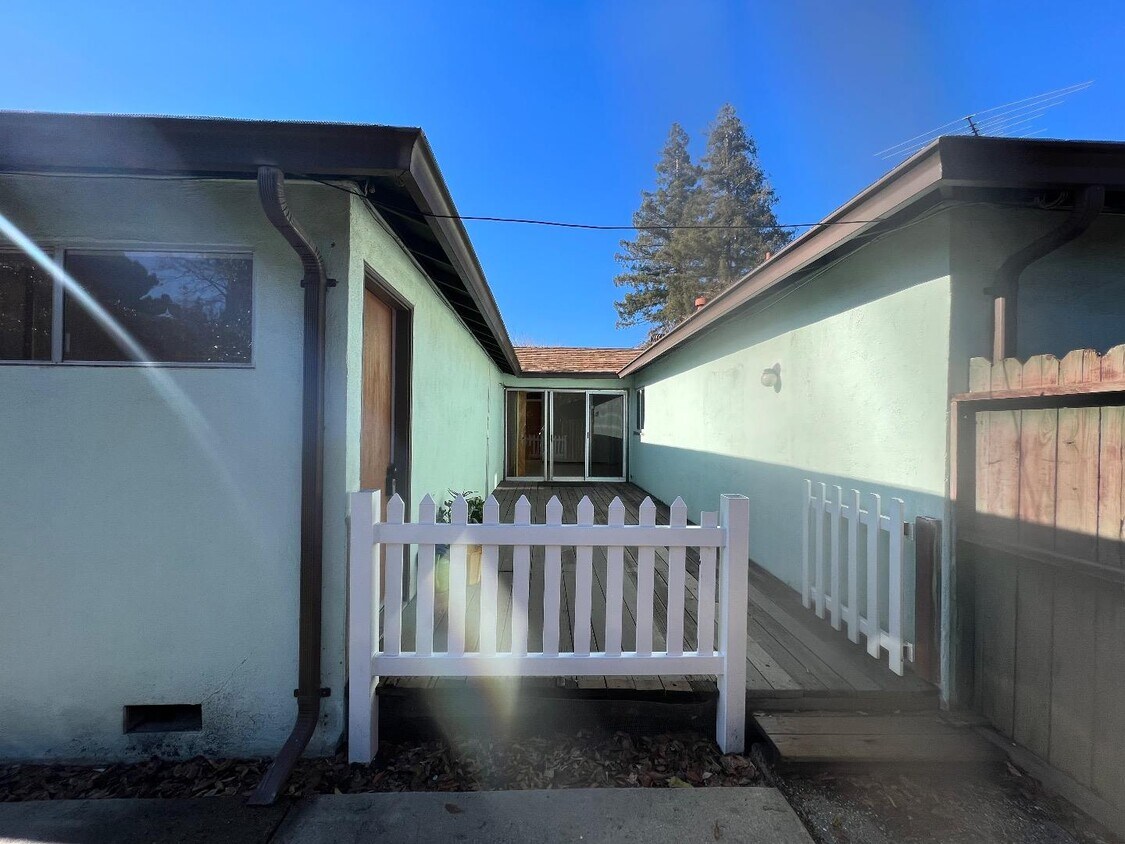 1991 Colony St, Mountain View, CA 94043 House for Rent in Mountain View, CA