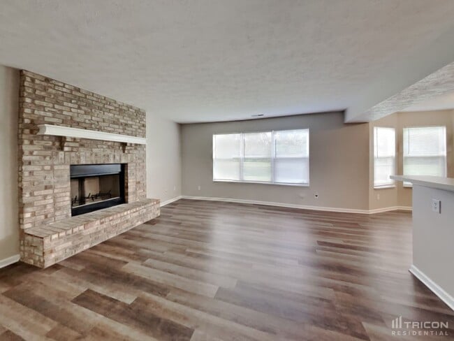 Building Photo - 1607 Blankenship Dr