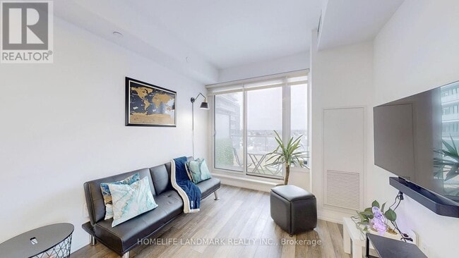 Building Photo - 75 Canterbury Pl