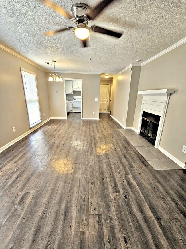 Building Photo - 1509 Halston Cir NW