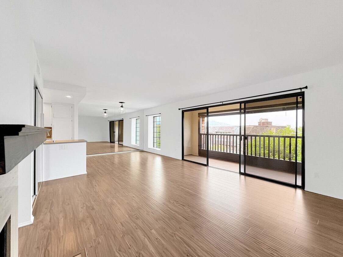 Primary Photo - Incredible 2BD/2.5BA w/Ocean Views and Acr...