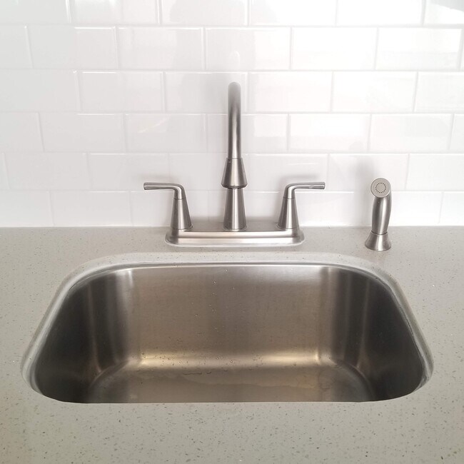 Undermount sink - 901 Tompkins Ave