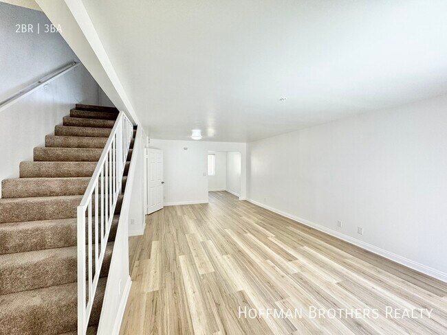 Foto del edificio - 16033 Vanowen St