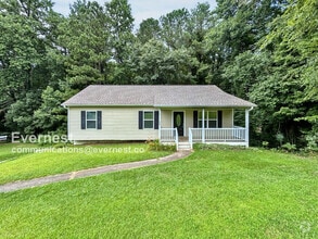 Building Photo - 170 Hickory Ln