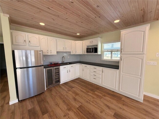 Foto del edificio - 53706 River Trace Rd